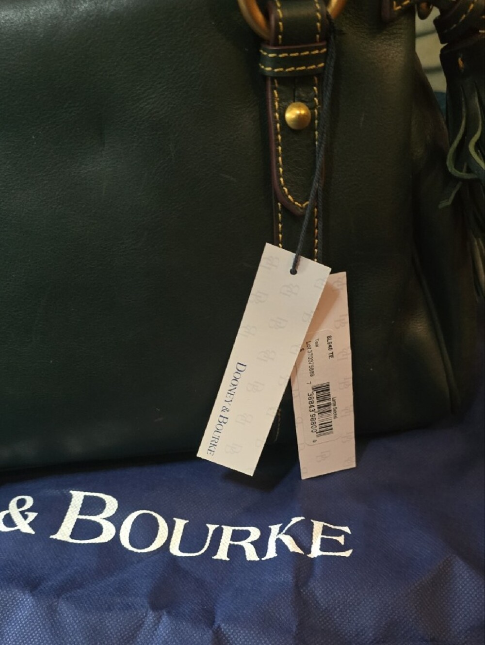 Dooney & Bourke Green Leather Large Satchel with Gold Hardware - Picture 4 of 7